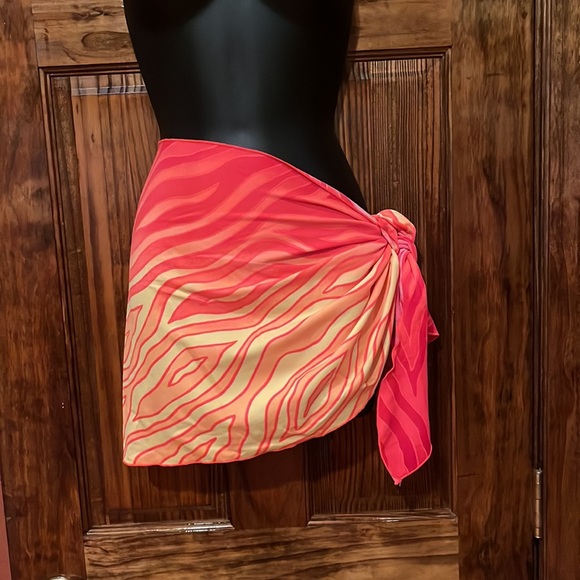 Tiger Striped Sarong - Picture 3 of 6